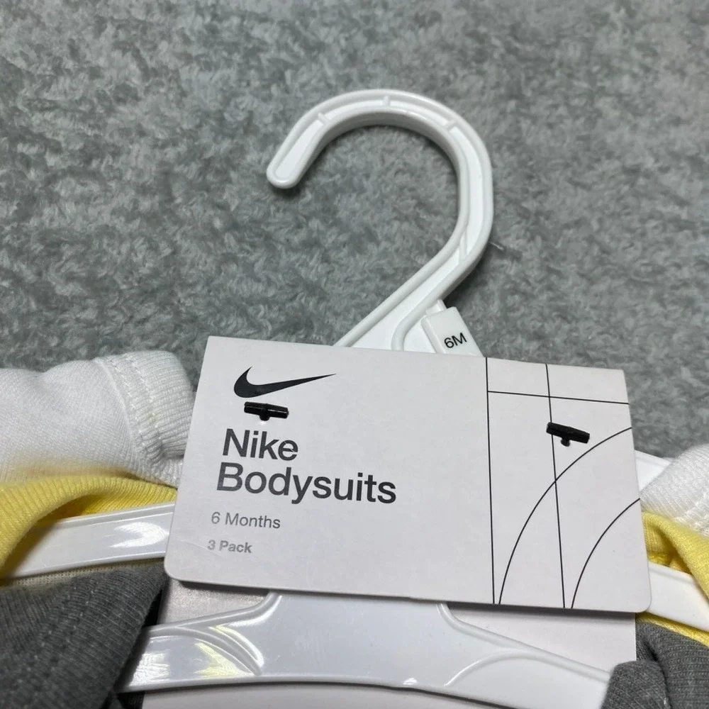 Nike this pack